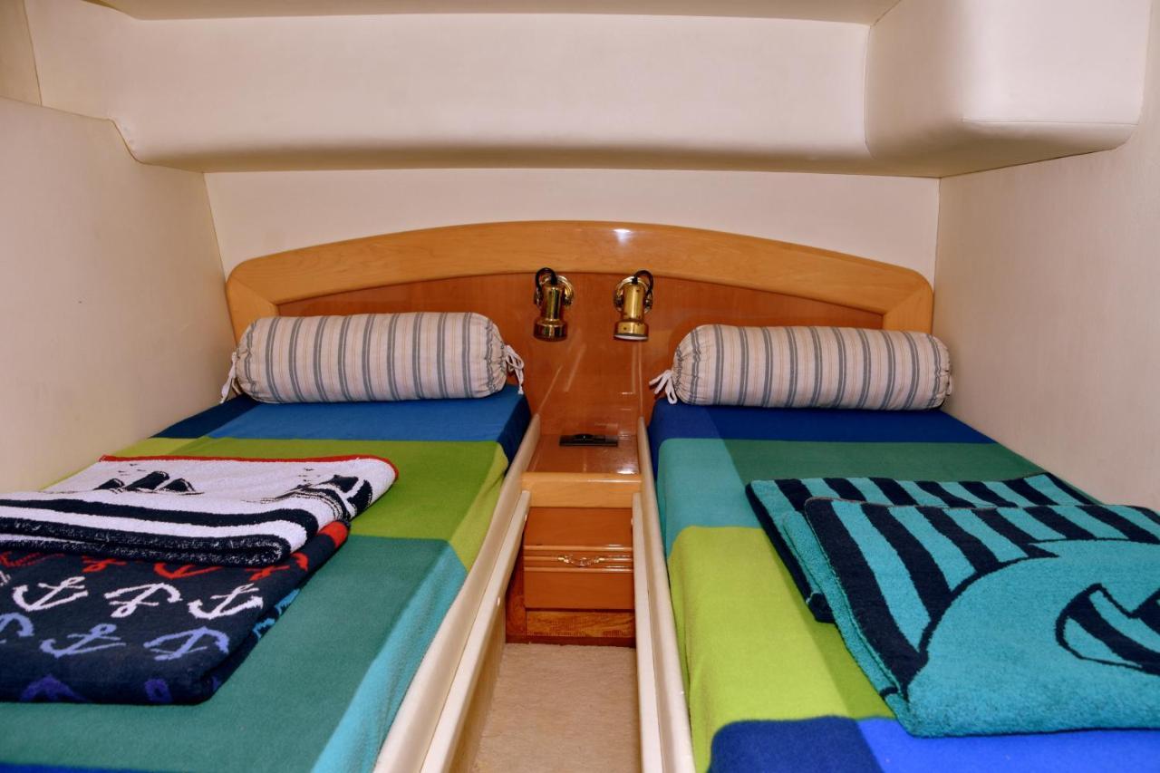 Luxury Yacht Kamikara Hotel San Miguel de Abona Exterior foto